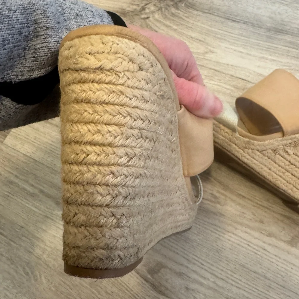 A New Day Women's Tan and Cream Slide wedge sandals